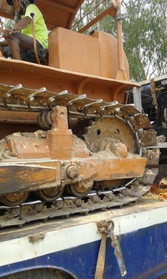 แทรคเตอร์ แทรคเตอร์