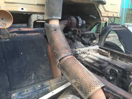 (มี14คันขายซาก...)10ล้อหัว-คัสซี2เพลา...BENZ ปี2538...เดิมรถโม่ปูน ยกโม่ลง เล่มทะเบียนพร้อม