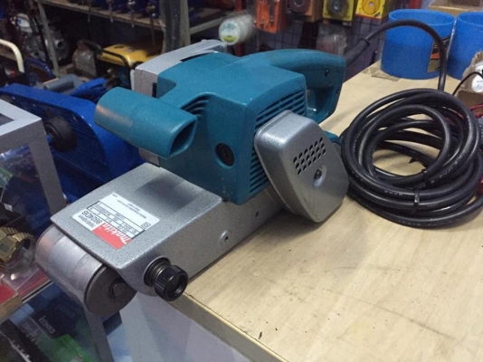 ขายรถถังขัดกระดาษทราย MAKITA (แก่ะกล่อง ราคามือสองครับ) ขายรถถังขัดกระดาษทราย MAKITA (แก่ะกล่อง ราคามือสองครับ)
