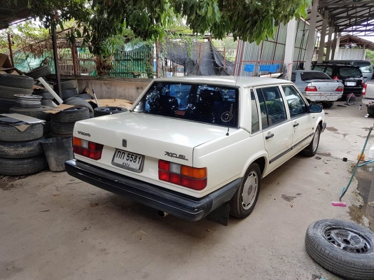 ขาย volvo 740 รถผู้บริหารวิทยาลัยเทคโนโลยีลำปาง +++++