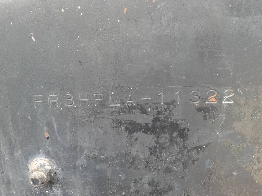 ขาย HINO สิงห์ไฮเทค 195 แรง หกล้อพื้นเรียบ ปี 2539 ยาว 7.20.ม. สภาพสวยทั้งภายในภายนอก ราคา 630000 สนใจสอบถามเพิ่มเติมใด้ 081-4825911 พิมพ์ใจ หรือ 085-0097969 รุ่งคะ