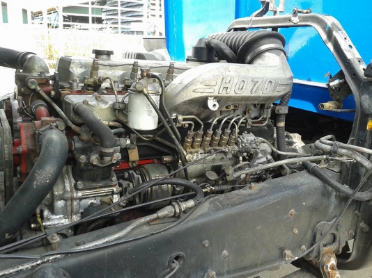 ขาย HINO สิงห์ไฮเทค 195 แรง หกล้อพื้นเรียบ ปี 2539 ยาว 7.20.ม. สภาพสวยทั้งภายในภายนอก ราคา 630000 สนใจสอบถามเพิ่มเติมใด้ 081-4825911 พิมพ์ใจ หรือ 085-0097969 รุ่งคะ