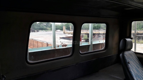 ISUZU รุ่น FRR12JA  6 สูบ  175 แรงม้า กระบะ ยาว 5.60 เมตร