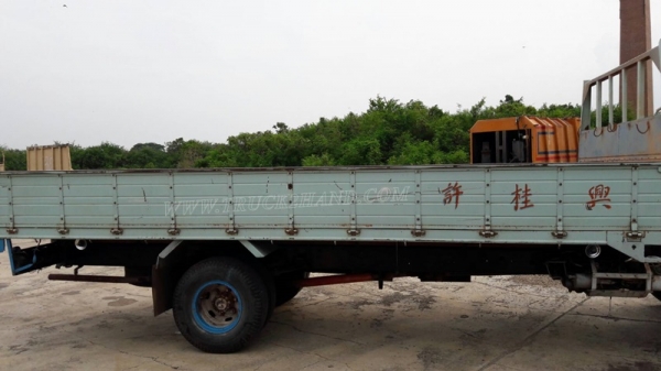 ISUZU รุ่น FRR12JA  6 สูบ  175 แรงม้า กระบะ ยาว 5.60 เมตร