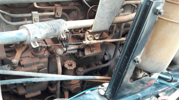 ISUZU รุ่น FRR12JA  6 สูบ  175 แรงม้า กระบะ ยาว 5.60 เมตร