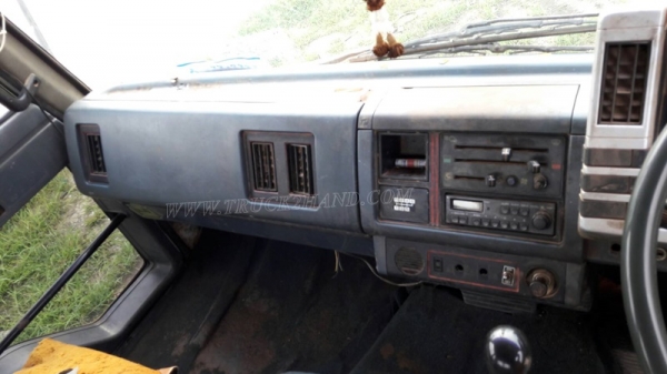 ISUZU รุ่น FRR12JA  6 สูบ  175 แรงม้า กระบะ ยาว 5.60 เมตร