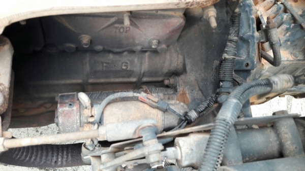 ISUZU รุ่น FRR12JA  6 สูบ  175 แรงม้า กระบะ ยาว 5.60 เมตร