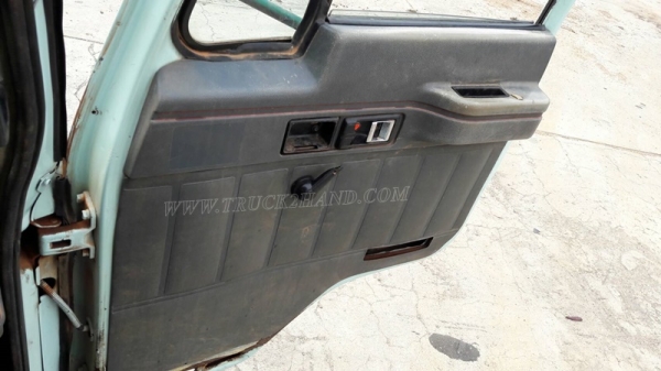 ISUZU รุ่น FRR12JA  6 สูบ  175 แรงม้า กระบะ ยาว 5.60 เมตร