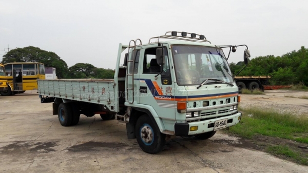 ISUZU รุ่น FRR12JA  6 สูบ  175 แรงม้า กระบะ ยาว 5.60 เมตร