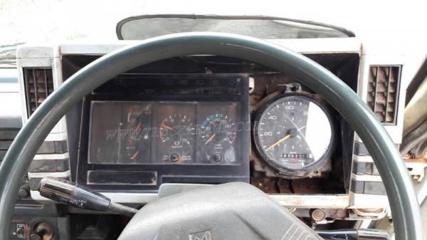 ISUZU รุ่น FRR12JA  6 สูบ  175 แรงม้า กระบะ ยาว 5.60 เมตร