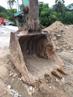 kobelco sk 230-6. ราคาเบาเพียง 1150000 ขายตามสภาพ kobelco sk 230-6. ราคาเบาเพียง 1150000 ขายตามสภาพ