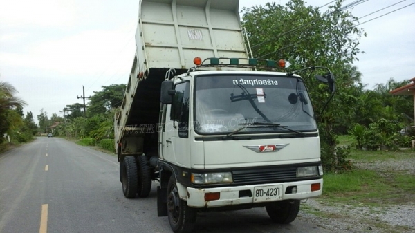 HINO ดัมพ์ FD3WGA 165 แรงม้า พวงมาลัยพาวเวอร์ กระบะดัมพ์ยาว 4 เมตร