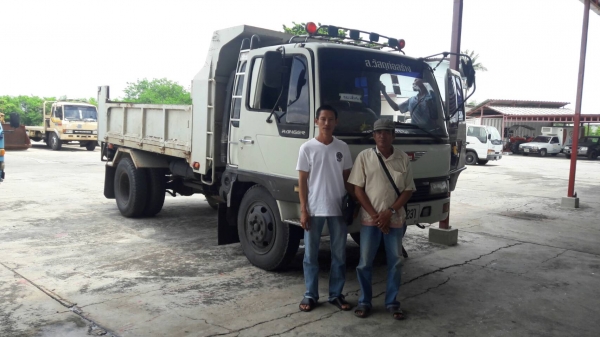 HINO ดัมพ์ FD3WGA 165 แรงม้า พวงมาลัยพาวเวอร์ กระบะดัมพ์ยาว 4 เมตร