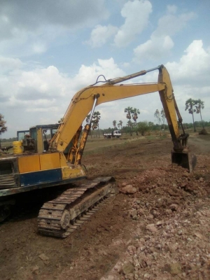 ขายรถแบคโค PC200-3 เครื่องเดิม ปั้มเดิม ช่วงล่างดี เอวแน่น ทำงานเร็ว เอกสารใบอินวอย สนใจโทร 090-8588220คุณนะ 093-3258446คุณบิว หรือเข้าดูสินค้าอื่นๆได้ที่ www.narong2truck.com หรือ www.truck.in.th/498 หรือเพจFacebook ณรงค์ ซื้อขายรถมือสอง (เว็บไซต์ส่วนตัว