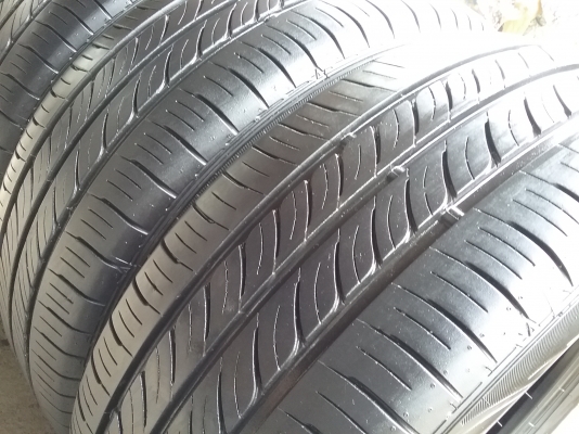 ยางDUNLOP 205 55R16 ปี2015 สภาพสวยมาก ดอกเยอะเต็มๆ90\%คุ้มจริงไม่แพง