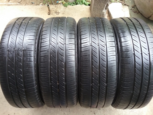 ยางDUNLOP 205 55R16 ปี2015 สภาพสวยมาก ดอกเยอะเต็มๆ90\%คุ้มจริงไม่แพง