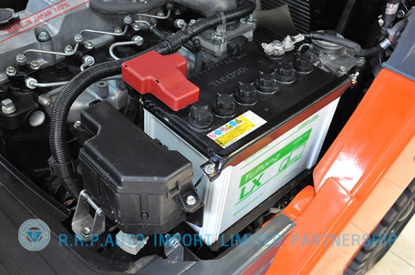 ขายรถโฟล์คลิฟท์มือสอง TOYOTA รุ่น 8FD25-11108 ราคา 485,000 บาท นำเข้าจากประเทศญี่ปุ่น 100\% ไม่เคยใช้งานในไทย