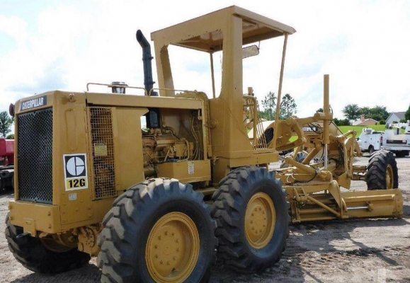 ขาย รถเกรด12G 61M720 ยอดนิยม จำหน่าย รถ เครื่องจักร นำเข้า100\% อปกรณ์ทุกชิด ราคาถูก eurotec. 0818176901