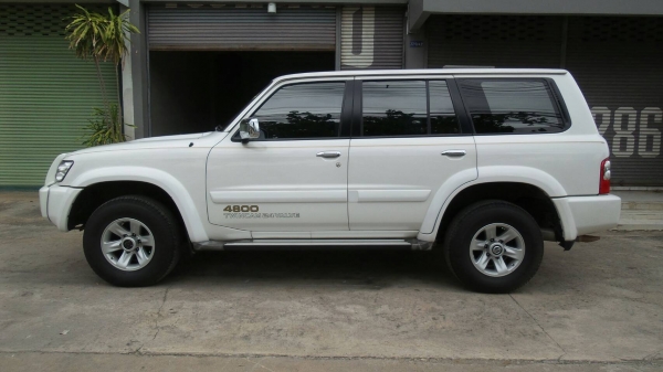 ขาย NISSAN PATROL Y61 สภาพใหม่มาก ขาย NISSAN PATROL Y61 สภาพใหม่มาก