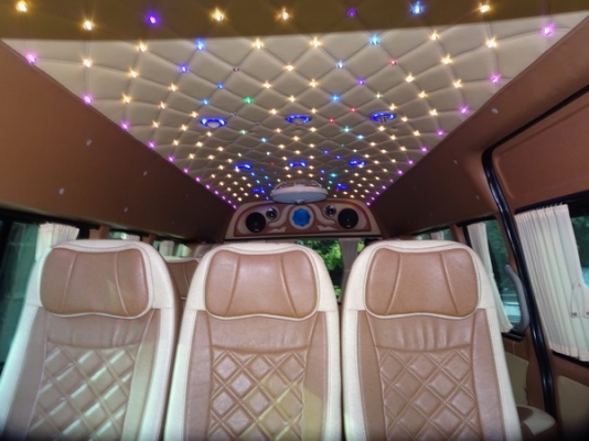 TOYOTA COMMUTER 2.7VVTI MT ปี 2010