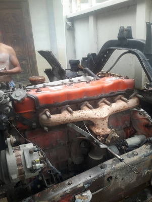 หกล้อร็อคกี้ ยาว 6 เมตร เครื่อง 6 BG 185 แรง พวงมาลัยเพาเวอร์ เบรกจิฟฟี่ เล่มทะเบียน เอกสารครบ