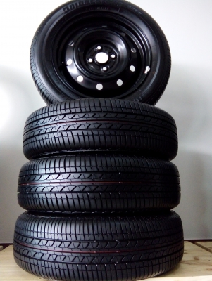 ล้อกระทะถอดป้ายแดง 4/100 บริดสโตน B250 175/65R15 ปี1815 ราคา 7,500 บ.