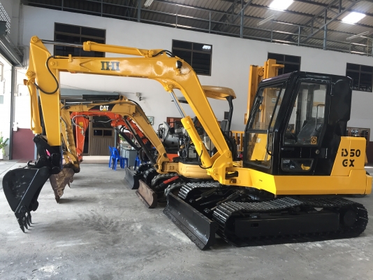 รถขุด IHI IS50GX-3 มีเก๋ง มือสองนำเข้าจากญี่ปุ่น ทำสีใหม่ พร้อมใช้งาน