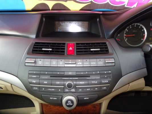 HONDA ACCORD 2.4EL AT ปี 2011