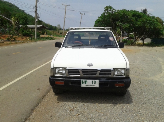 ขายรถนิสันบิ๊กเอ็ม ราคาถูกพร้อมใช้งาน ขายรถนิสันบิ๊กเอ็ม ราคาถูกพร้อมใช้งาน