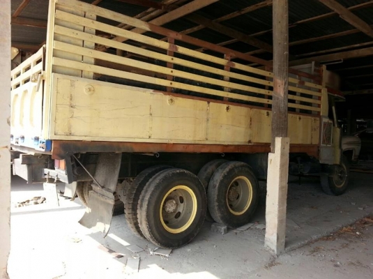 ขายรถ10ล้อ ดั้มหัวยาว เครื่อง175แรง ช่วงล่างFUSO เครื่องดีแคชซีสวย เอกสารพร้อมโอน สนใจโทร 090-8588220คุณนะ 093-3258446คุณบิว หรือเข้าดูสินค้าอื่นๆได้ที่ www.narong2truck.com หรือ www.truck.in.th/498 หรือเพจFacebook ณรงค์ ซื้อขายรถมือสอง (เว็บไซต์ส่วนตัว)