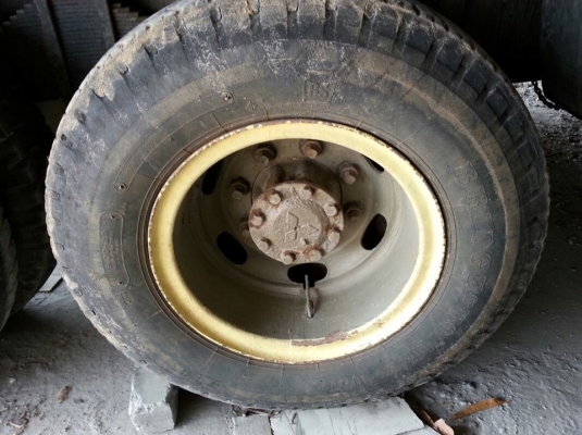 ขายรถ10ล้อ ดั้มหัวยาว เครื่อง175แรง ช่วงล่างFUSO เครื่องดีแคชซีสวย เอกสารพร้อมโอน สนใจโทร 090-8588220คุณนะ 093-3258446คุณบิว หรือเข้าดูสินค้าอื่นๆได้ที่ www.narong2truck.com หรือ www.truck.in.th/498 หรือเพจFacebook ณรงค์ ซื้อขายรถมือสอง (เว็บไซต์ส่วนตัว)