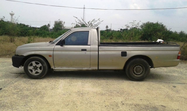 สตราด้า L200 ตอนเดียว เครื่องแน่น ๆ คัทซีสวยกริ๊บ ไม่มีผุ ไม่มีพอง มีแม็กไลน์เนอร์พร้อมบรรทุก สีภายนอกตามอายุกับการใช้งาน เอกสารพร้อม ภาษีไม่ขาด สตราด้า L200 ตอนเดียว เครื่องแน่น ๆ คัทซีสวยกริ๊บ ไม่มีผุ ไม่มีพอง มีแม็กไลน์เนอร์พร้อมบรรทุก สีภายนอกตามอายุกับการใช้งาน เอกสารพร้อม ภาษีไม่ขาด