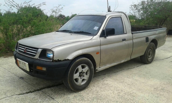 สตราด้า L200 ตอนเดียว เครื่องแน่น ๆ คัทซีสวยกริ๊บ ไม่มีผุ ไม่มีพอง มีแม็กไลน์เนอร์พร้อมบรรทุก สีภายนอกตามอายุกับการใช้งาน เอกสารพร้อม ภาษีไม่ขาด สตราด้า L200 ตอนเดียว เครื่องแน่น ๆ คัทซีสวยกริ๊บ ไม่มีผุ ไม่มีพอง มีแม็กไลน์เนอร์พร้อมบรรทุก สีภายนอกตามอายุกับการใช้งาน เอกสารพร้อม ภาษีไม่ขาด