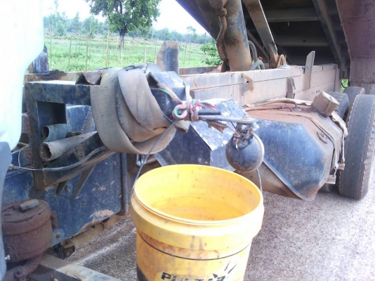 ขาย10ล้อดัมพ์ดิน2เพลา HINO FM3H195 แชชซีสวยเครื่องเดิมHO7D สภาพพร้มลุยงาน เอกสารครบ ขาย10ล้อดัมพ์ดิน2เพลา HINO FM3H195 แชชซีสวยเครื่องเดิมHO7D สภาพพร้มลุยงาน เอกสารครบ