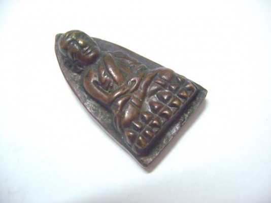 หลวงพ่อสุด หลวงปู่ทวด พระยอดธง