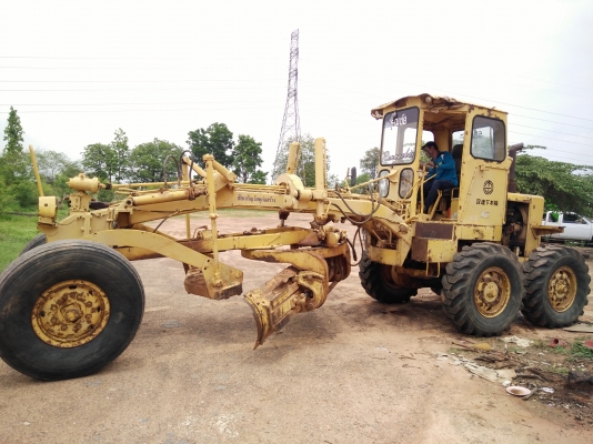 ขายเกรด Komatsu  GD37-5 H เครื่องดี ปั้มดี  เอกสารใบอินวอย