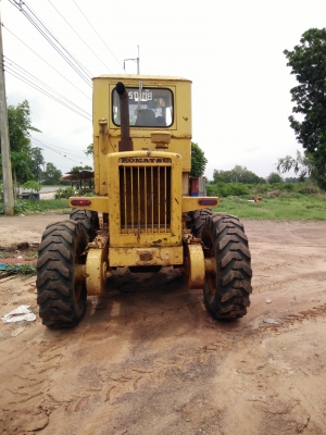 ขายเกรด Komatsu  GD37-5 H เครื่องดี ปั้มดี  เอกสารใบอินวอย