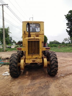 ขายเกรด Komatsu  GD37-5 H เครื่องดี ปั้มดี  เอกสารใบอินวอย