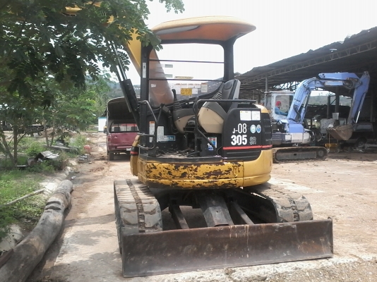 ขายรถขุดเล็ก ยี่ห้อ CAT รุ่น 305 เครื่องยนต์ KOMATSU K4N คอนโทรลน้ำมัน ปั๊มนิ้ว อ๊อฟเซ็ทบูม รถปี 2005 ราคา 570,000 บาท