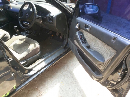 ขายรถเก๋งเครื่องหัวฉีดติดแก๊สแล้วเอกสารพร้อมโอนครับรถขับได้สบาย ขายรถเก๋งเครื่องหัวฉีดติดแก๊สแล้วเอกสารพร้อมโอนครับรถขับได้สบาย