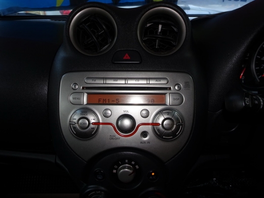 NISSAN MARCH 1.2 AT ปี 2011