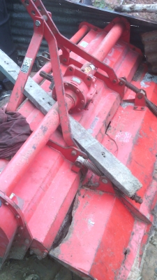 โลตารีรถไถคูโบต้า180ชมตราช้าง