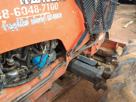 KUBOTA M7040 พร้อมดันหน้าและผาน 6 CMT  ราคา 370,000 สนใจสอบถามได้ครับ DC Tractor Rayong 0818618678,0899347475 id line=0818618678 id line=0899347475 ส่งฟรี 300กม. https://www.facebook.com/Tractors-Rayong-307154532717928/photos/?tab=albums