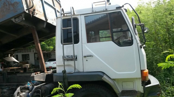 สิบล้อ มิตซู FN527 TD-646&times;&times;-195 เกียร์10สปีส ช่วงล่างเบรคใหญ่ ดั้ม KC สภาพดีเดิมๆสวยพร้อมใช้ ทะเบียนพร้อมโอยฝต