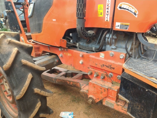 KUBOTA M7040 พร้อมดันหน้าและผาน 6 CMT  ราคา 420,000 สนใจสอบถามได้ครับ DC Tractor Rayong 0818618678,0899347475 id line=0818618678 id line=0899347475 ส่งฟรี 300กม. https://www.facebook.com/Tractors-Rayong-307154532717928/photos/?tab=albums