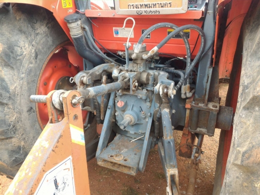 KUBOTA M7040 พร้อมดันหน้าและผาน 6 CMT  ราคา 420,000 สนใจสอบถามได้ครับ DC Tractor Rayong 0818618678,0899347475 id line=0818618678 id line=0899347475 ส่งฟรี 300กม. https://www.facebook.com/Tractors-Rayong-307154532717928/photos/?tab=albums