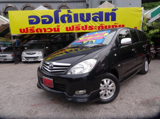TOYOTA INNOVA 2.0V AT ปี 2010