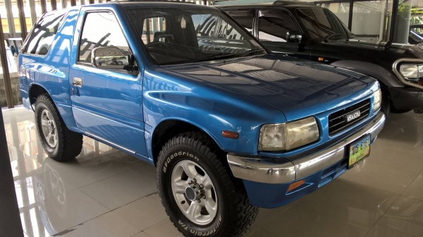 Isuzu MU ปี 2535/1992 Isuzu MU ปี 2535/1992