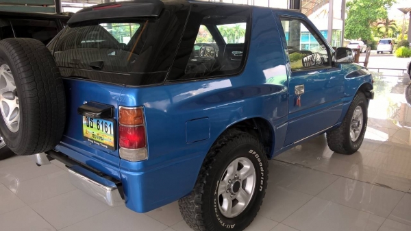 Isuzu MU ปี 2535/1992 Isuzu MU ปี 2535/1992