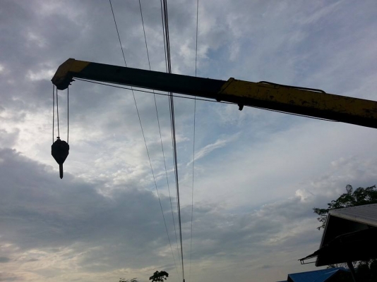 ขายรถ6ล้อ ติดเครน2.6ตัน เครื่อง175แรง ยาว7.20เมตร เอกสารพร้อมโอน สนใจโทร 090-8588220คุณนะ 093-3258446คุณบิว หรือเข้าดูสินค้าอื่นๆได้ที่ www.narong2truck.com หรือ www.truck.in.th/498 หรือเพจFacebook ณรงค์ ซื้อขายรถมือสอง (เว็บไซต์ส่วนตัว) หรือFacebook คุณน